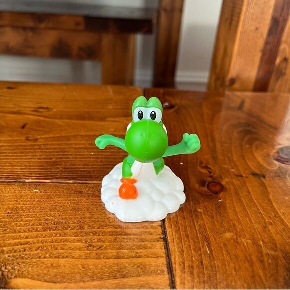 Mcdonalds Nintendo Super Mario Brothers Yoshi Toys - Picture 2 of 7
